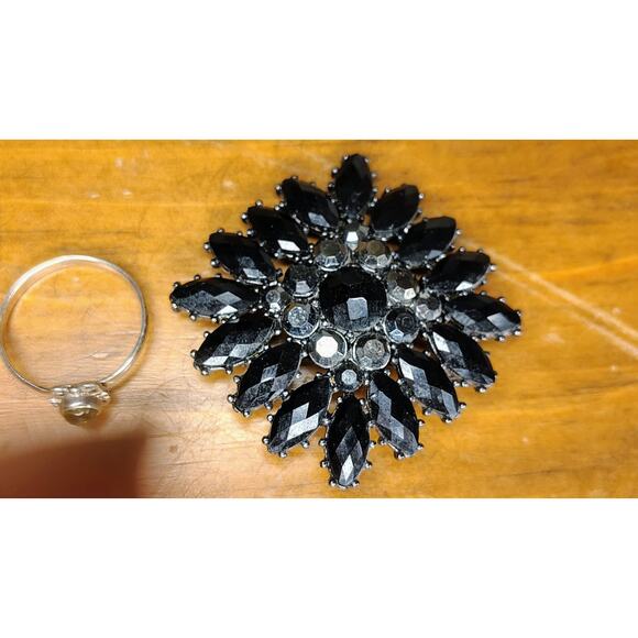 Lot Of 3 Pieces Jewelry Sterling Bracelet, Sterling Ring,Marked M Brooch - Picture 4 of 12